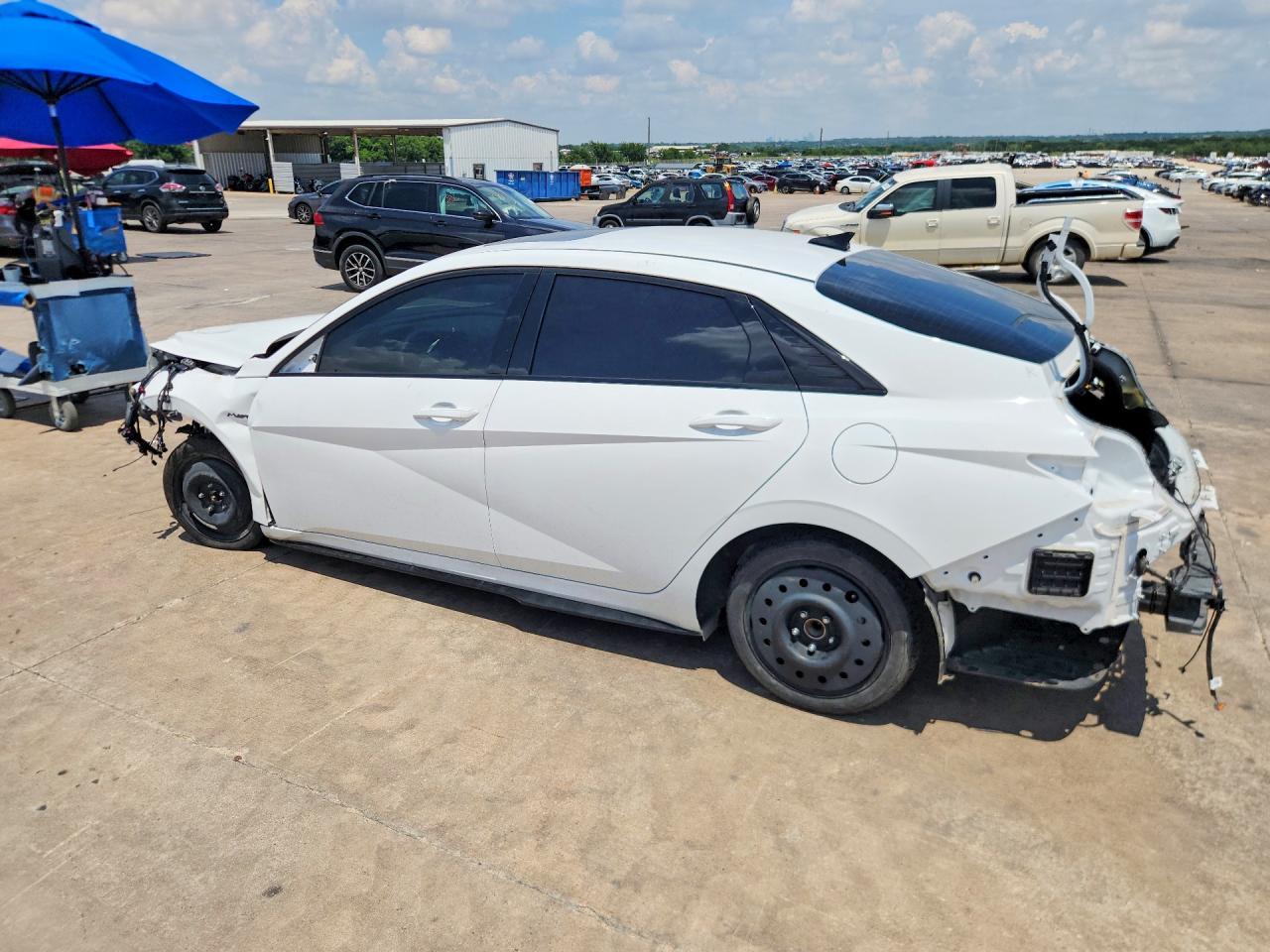 2025 Hyundai Elantra N Line - Фото 2