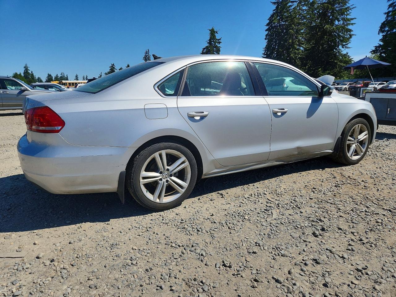 2014 Volkswagen Passat Se - Image 3
