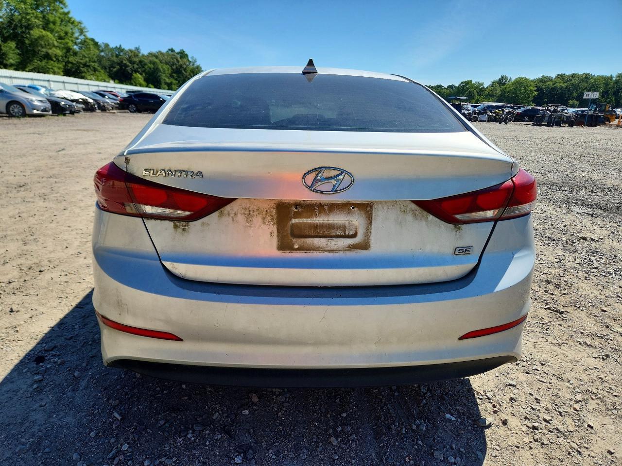 2017 Hyundai Elantra Se - Фото 6