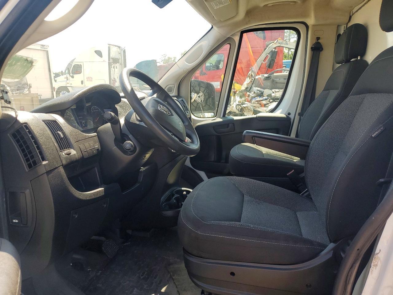 2018 Ram Promaster 3500 Box Truck - Image 7