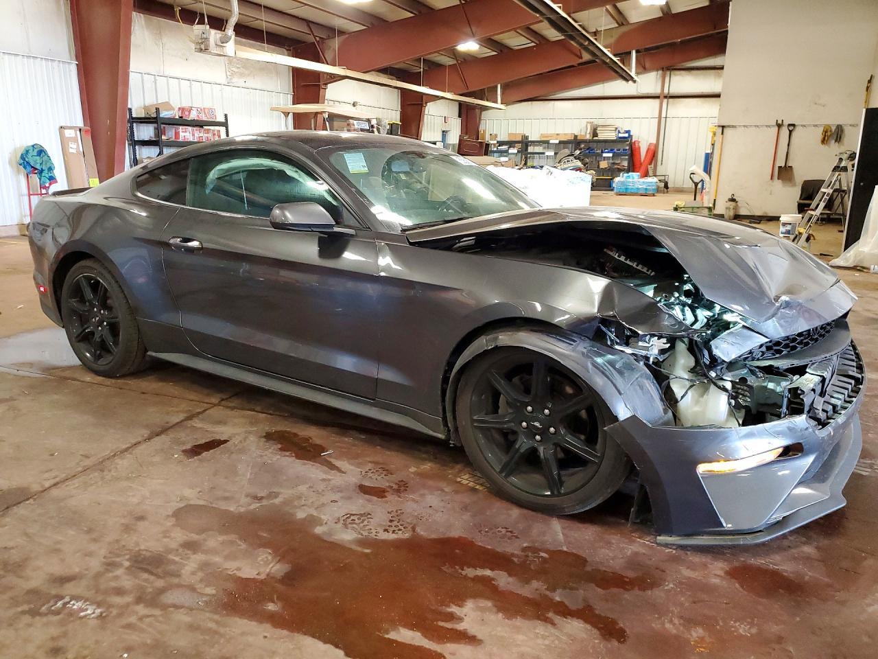 2020 Ford Mustang - Image 4