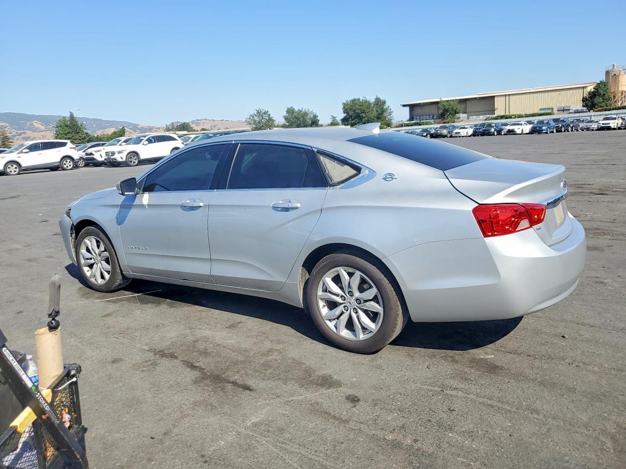 2019 Chevrolet Impala - Фото 2