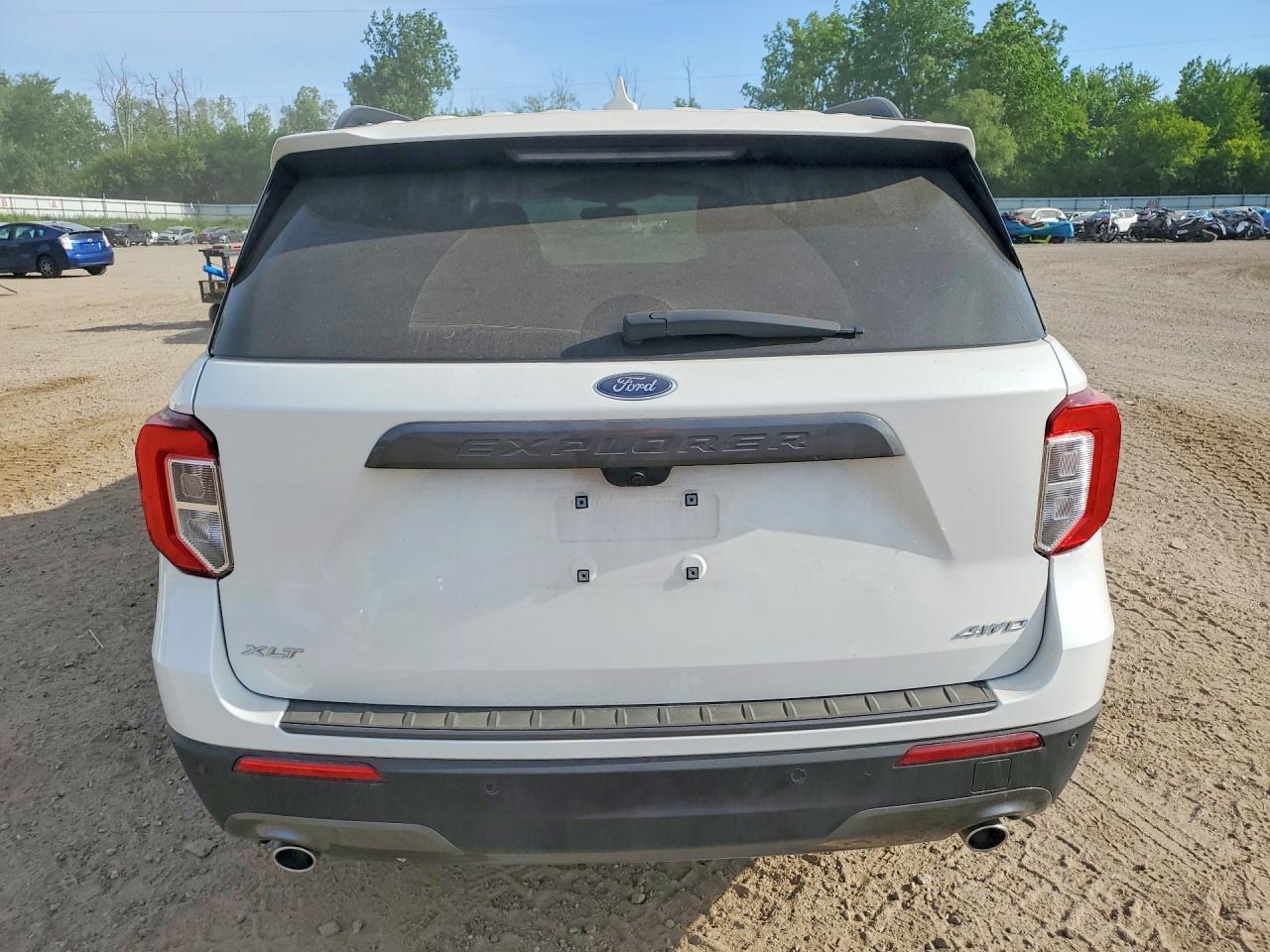 2024 Ford Explorer Xlt - Фото 6