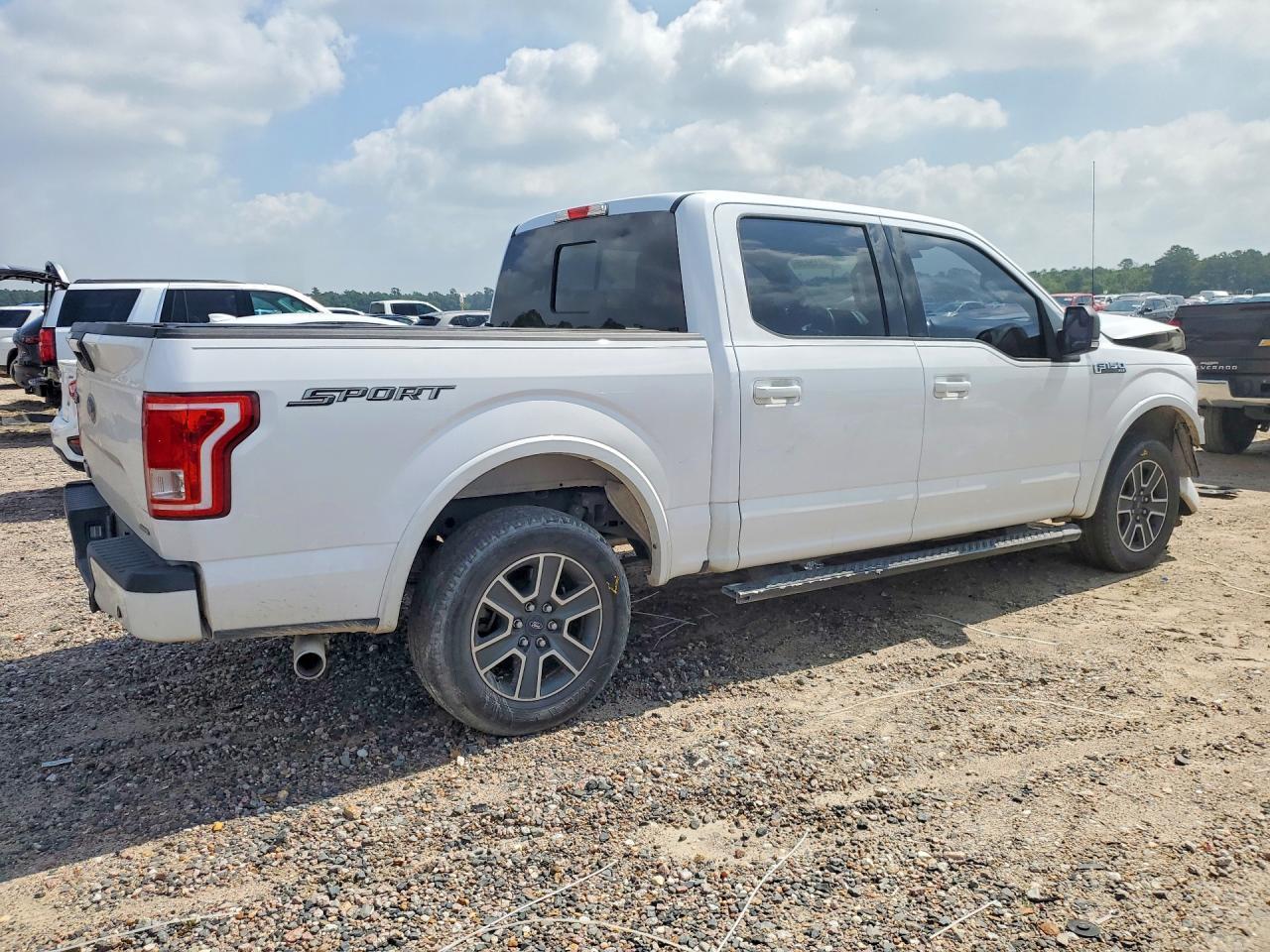 2016 Ford F150 Supercrew - Image 3