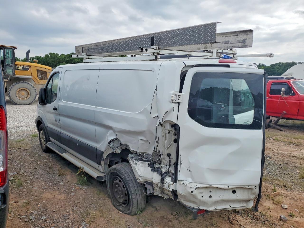 2017 Ford Transit T- - Фото 2