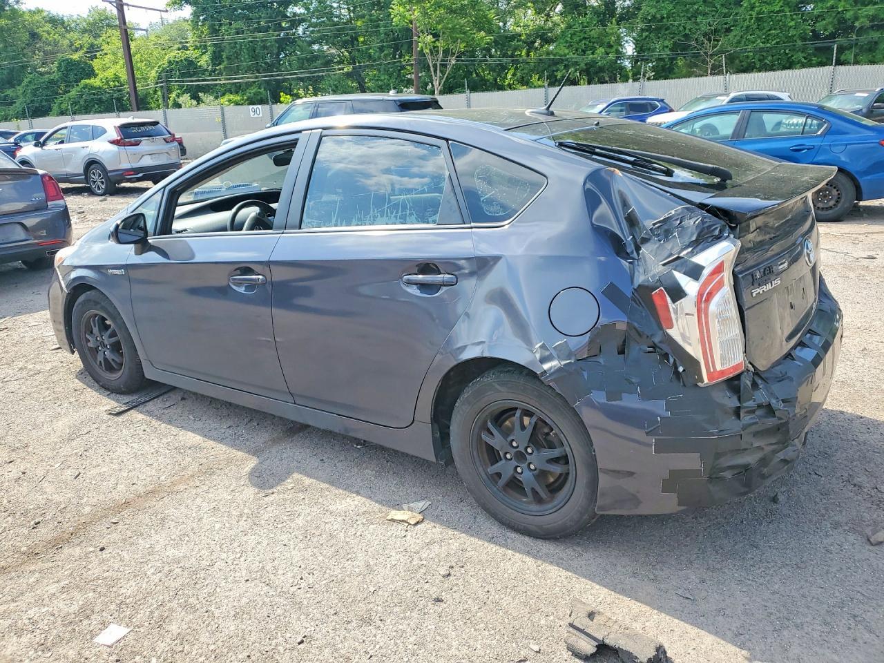 2015 Toyota Prius Three - Фото 2
