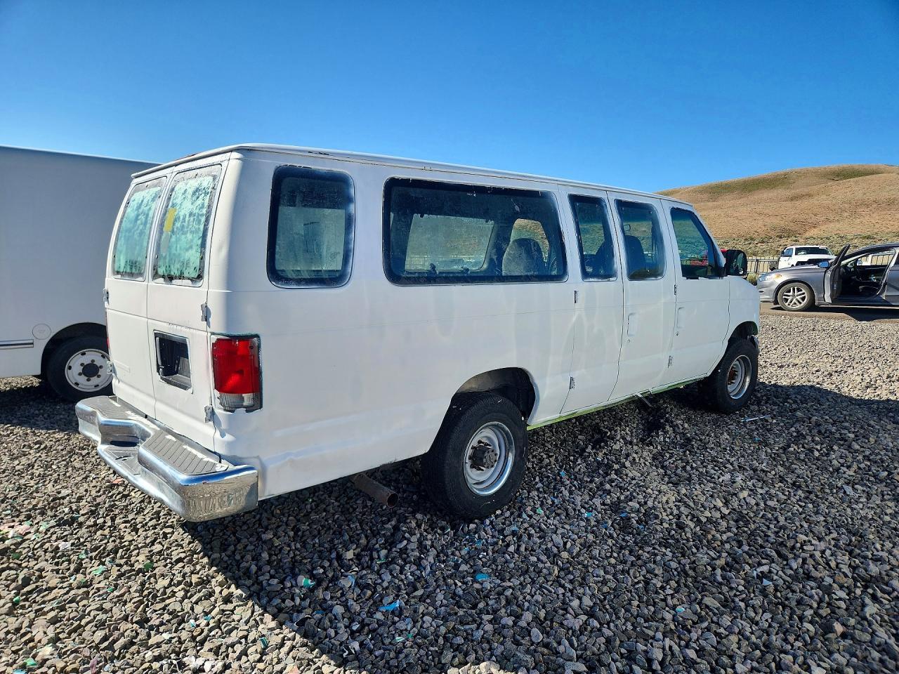 1997 Ford Econoline E350 Super Duty - Фото 3