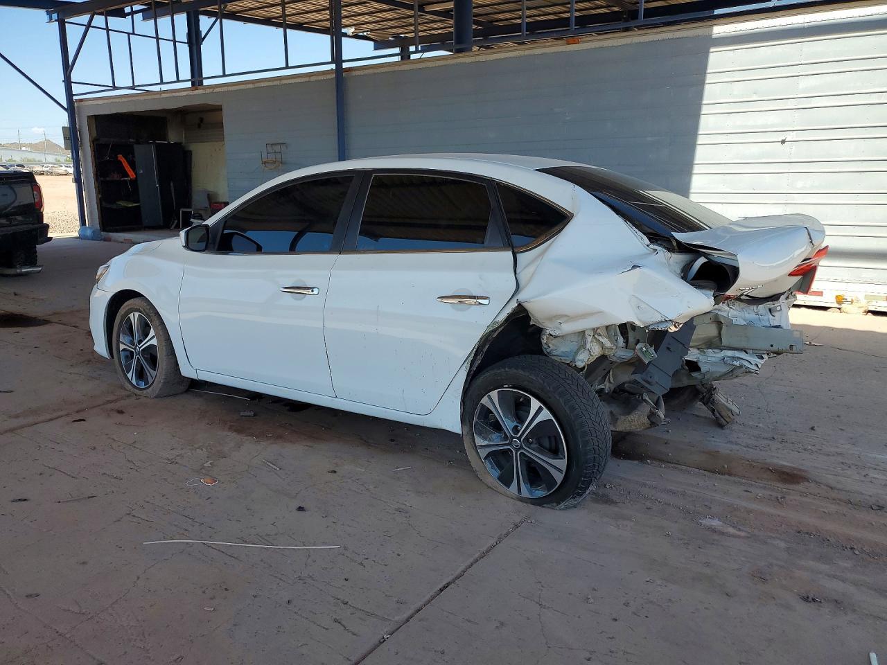 2018 Nissan Sentra S - Фото 2
