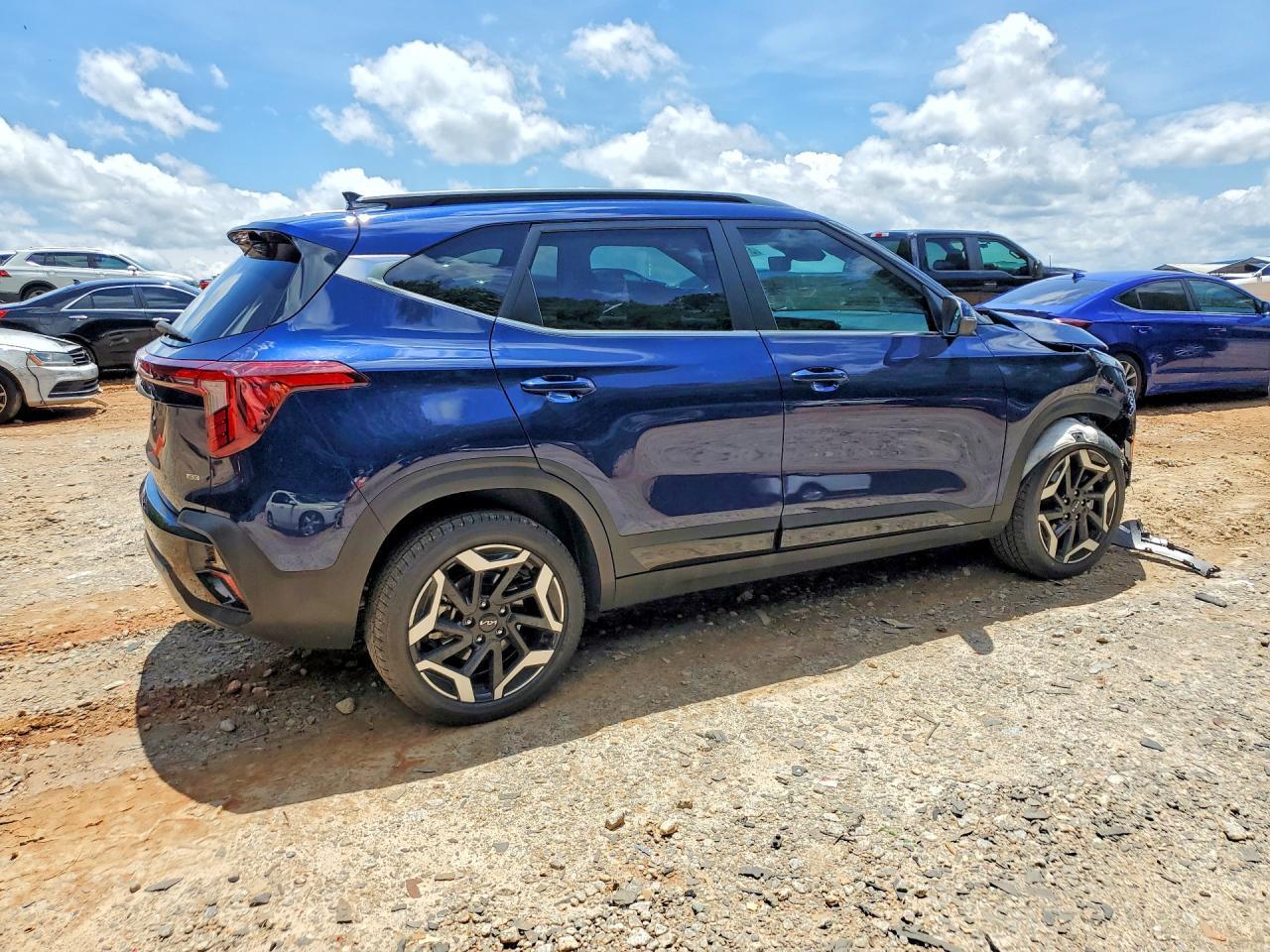 2024 Kia Seltos Sx - Image 3