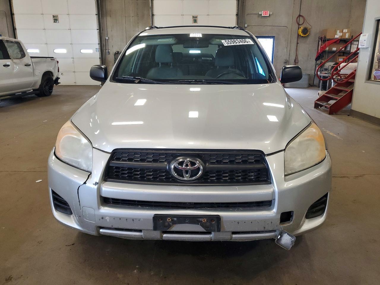 2010 Toyota Rav4 Base - Фото 5