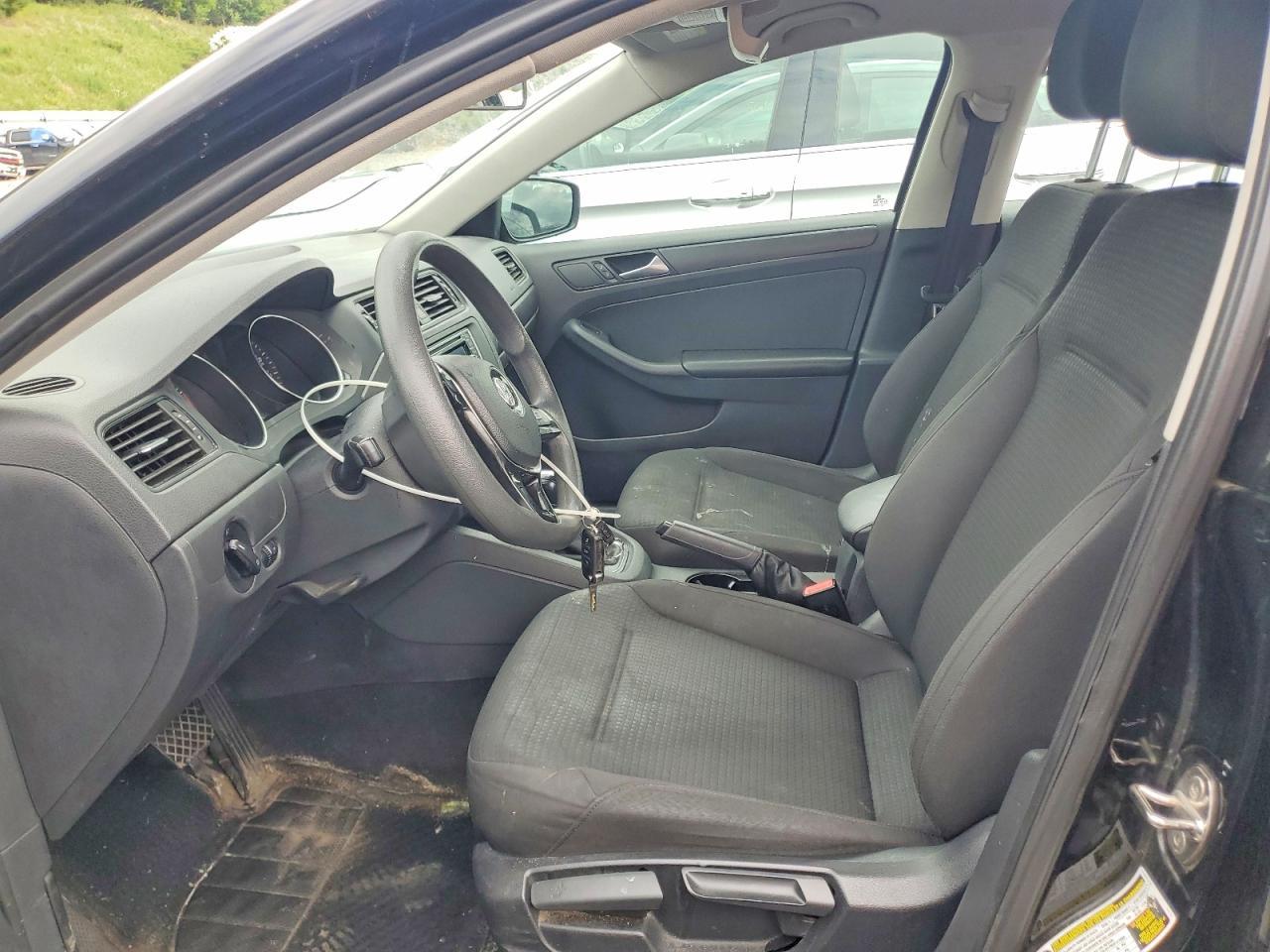 2016 Volkswagen Jetta S - Фото 7