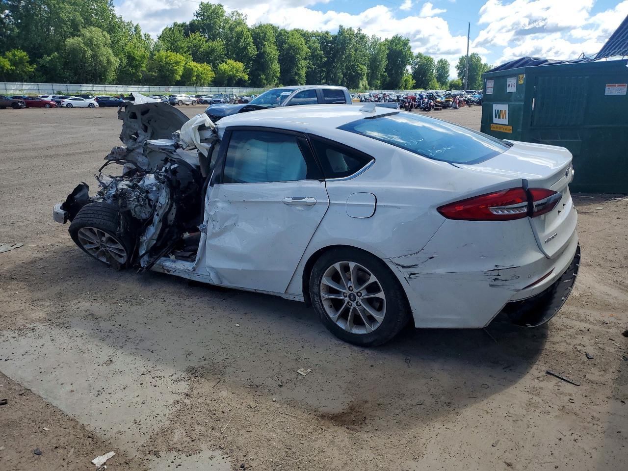 2019 Ford Fusion Se - Фото 2