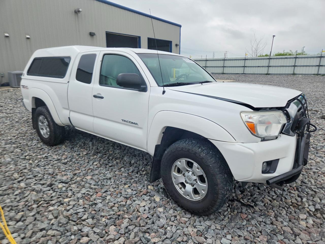 2012 Toyota Tacoma V6 - Image 4
