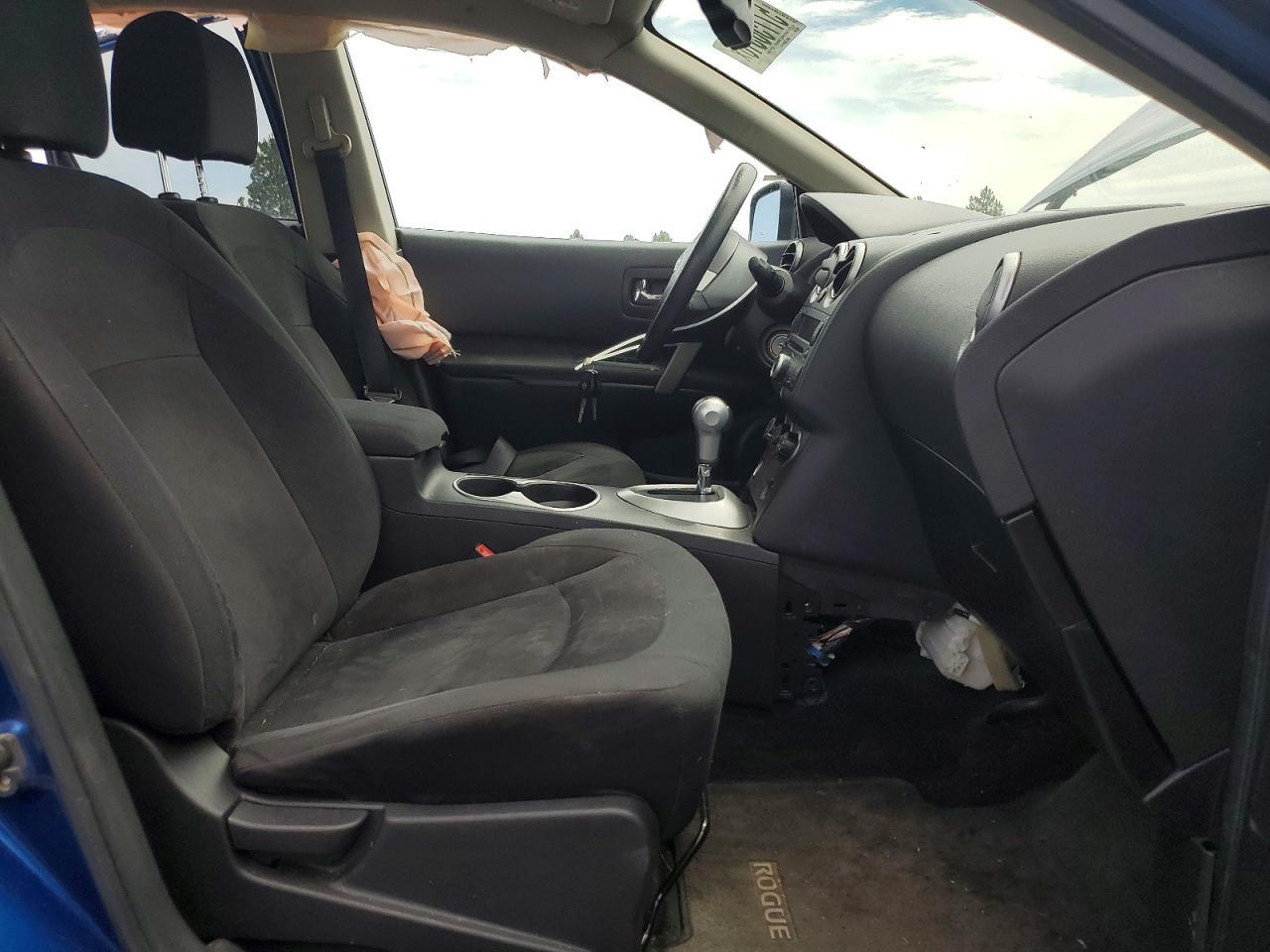 2010 Nissan Rogue S - Image 7