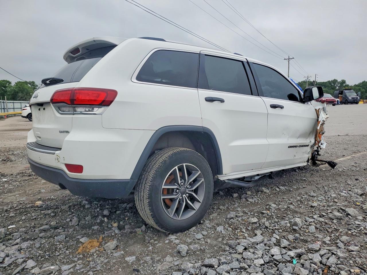 2021 Jeep Grand Cherokee Limited - Image 3