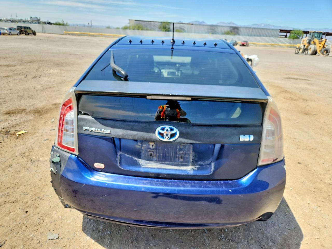 2012 Toyota Prius Two - Фото 6