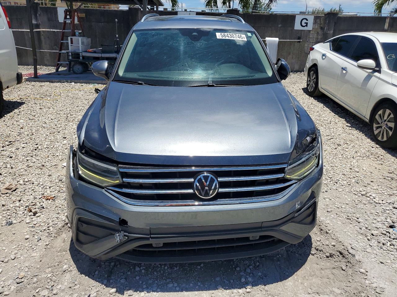 2022 Volkswagen Tiguan Se - Image 5