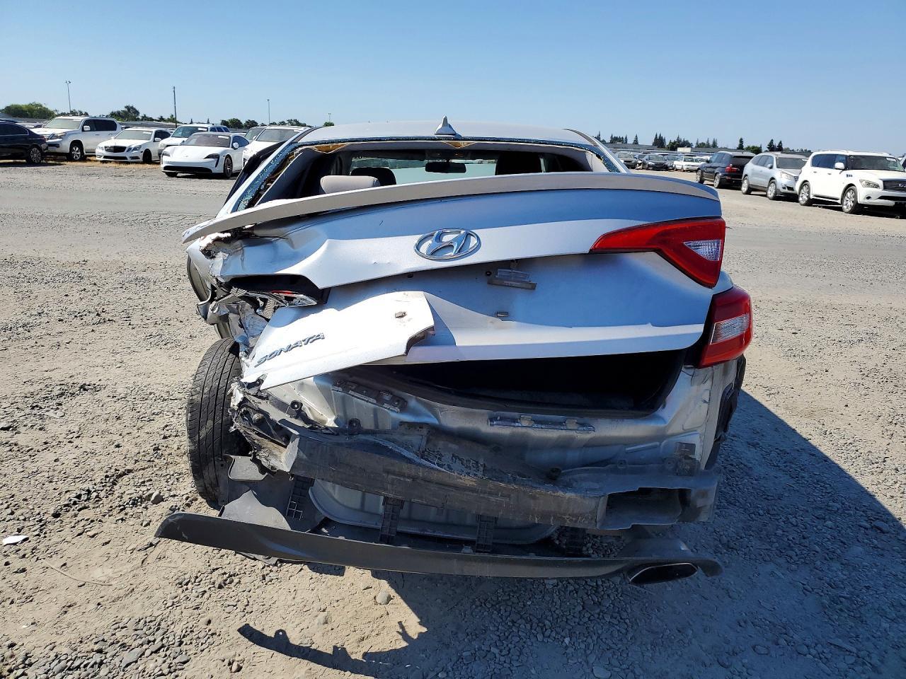 2017 Hyundai Sonata Se - Фото 6