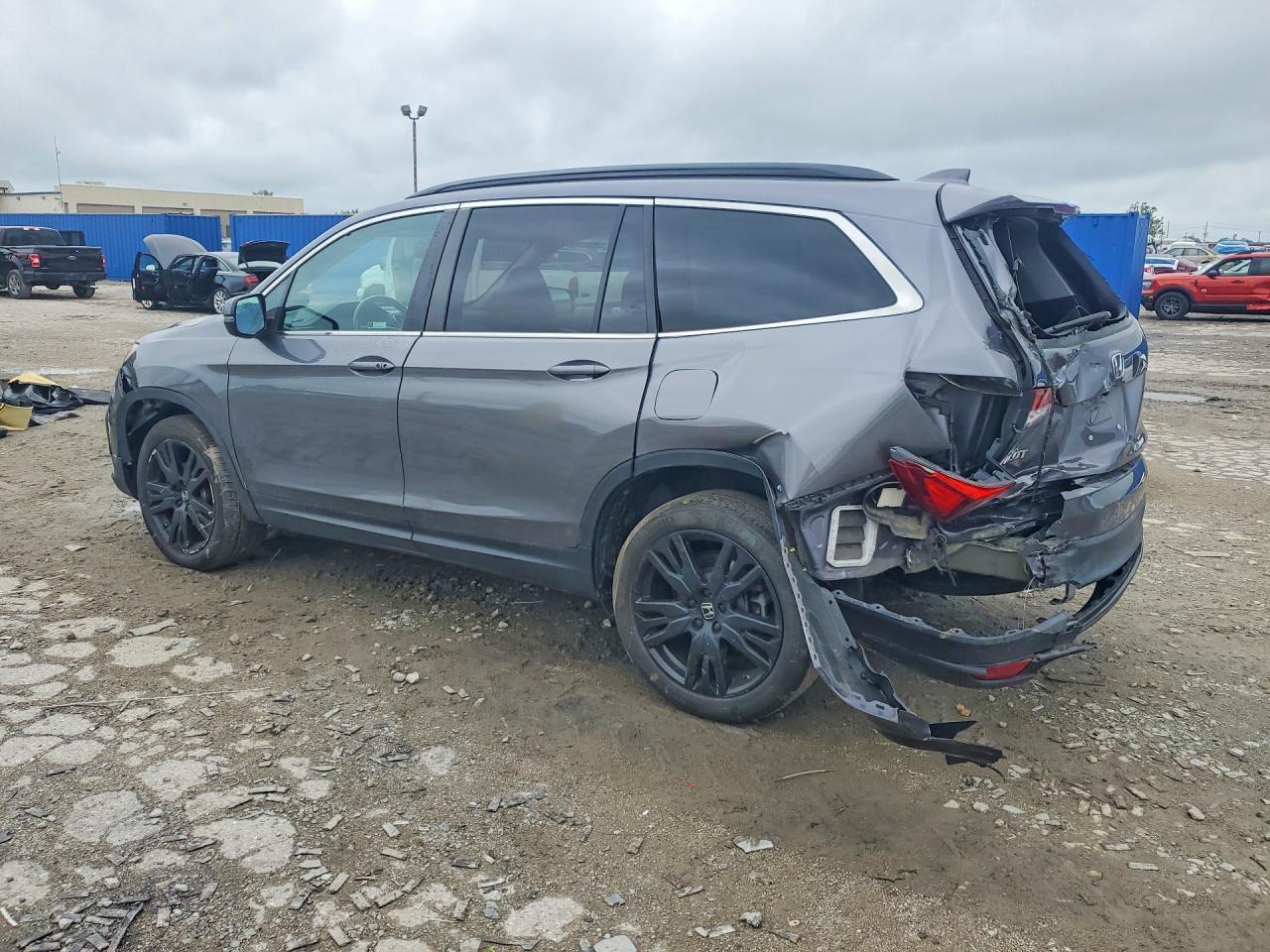 2021 Honda Pilot Se - Фото 2