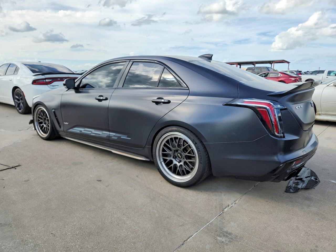 2023 Cadillac Ct4-V Blackwing - Image 2