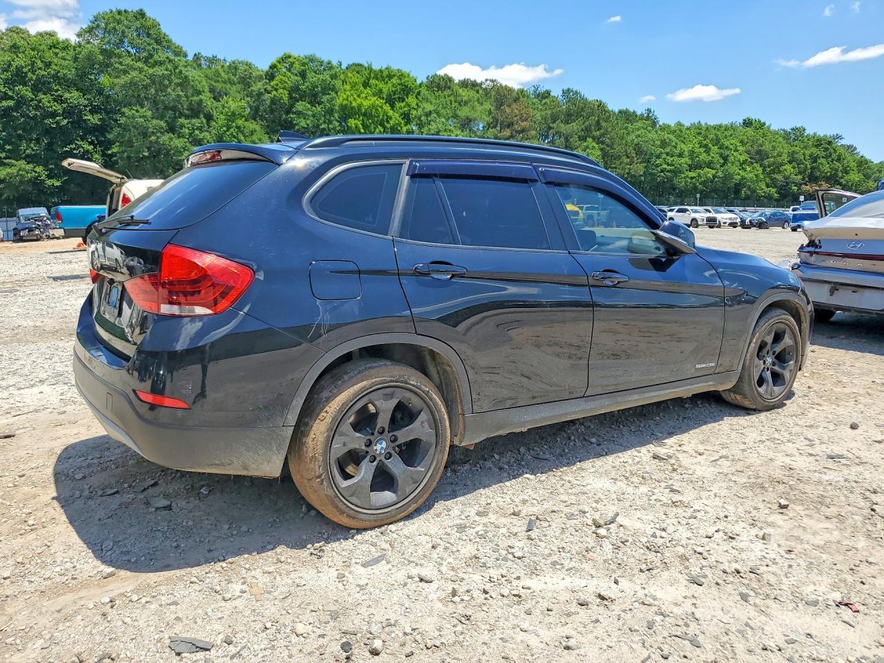 2015 BMW X1 Sdrive28I - Фото 3