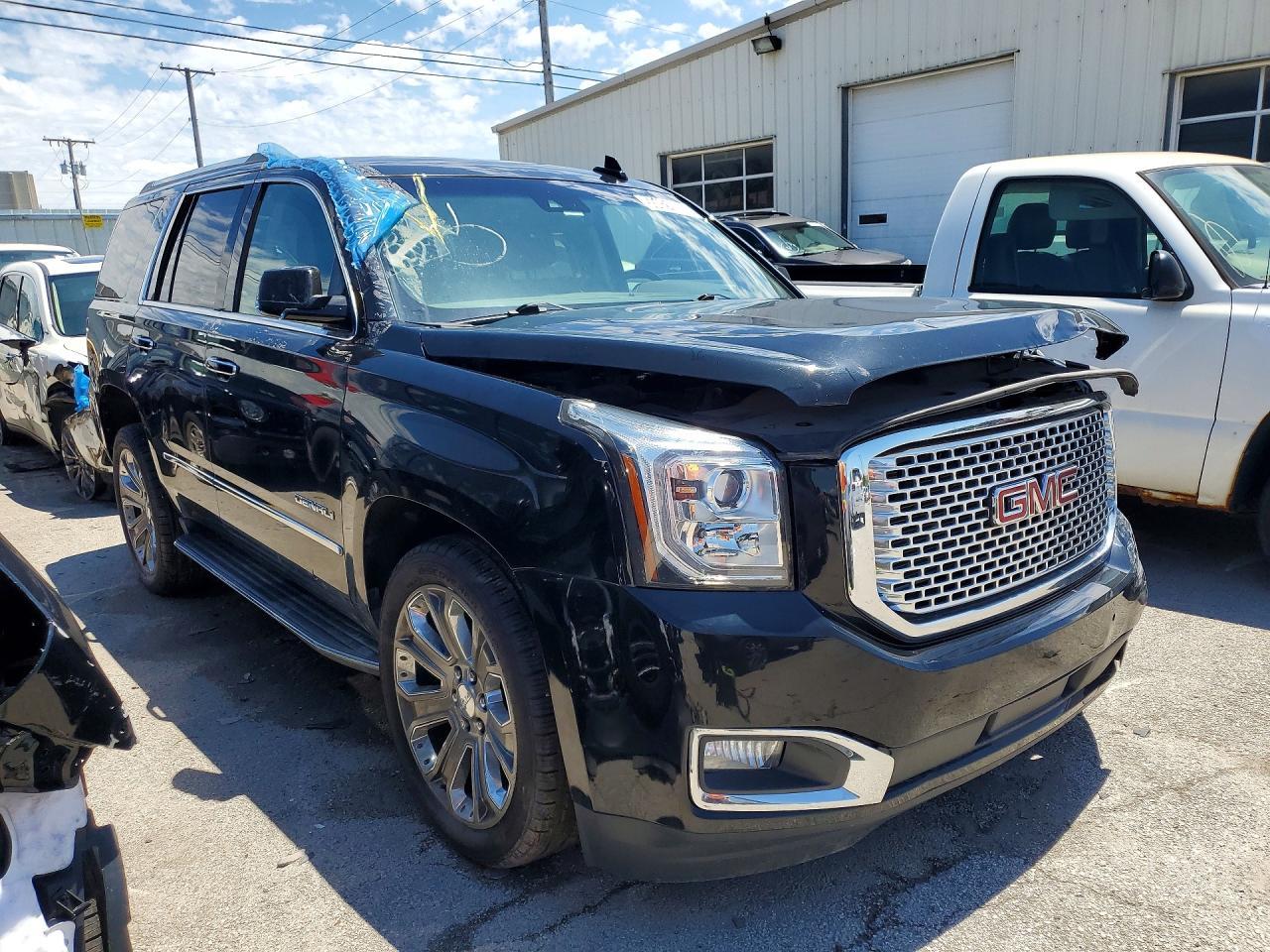 2015 GMC Yukon Denali - Фото 4