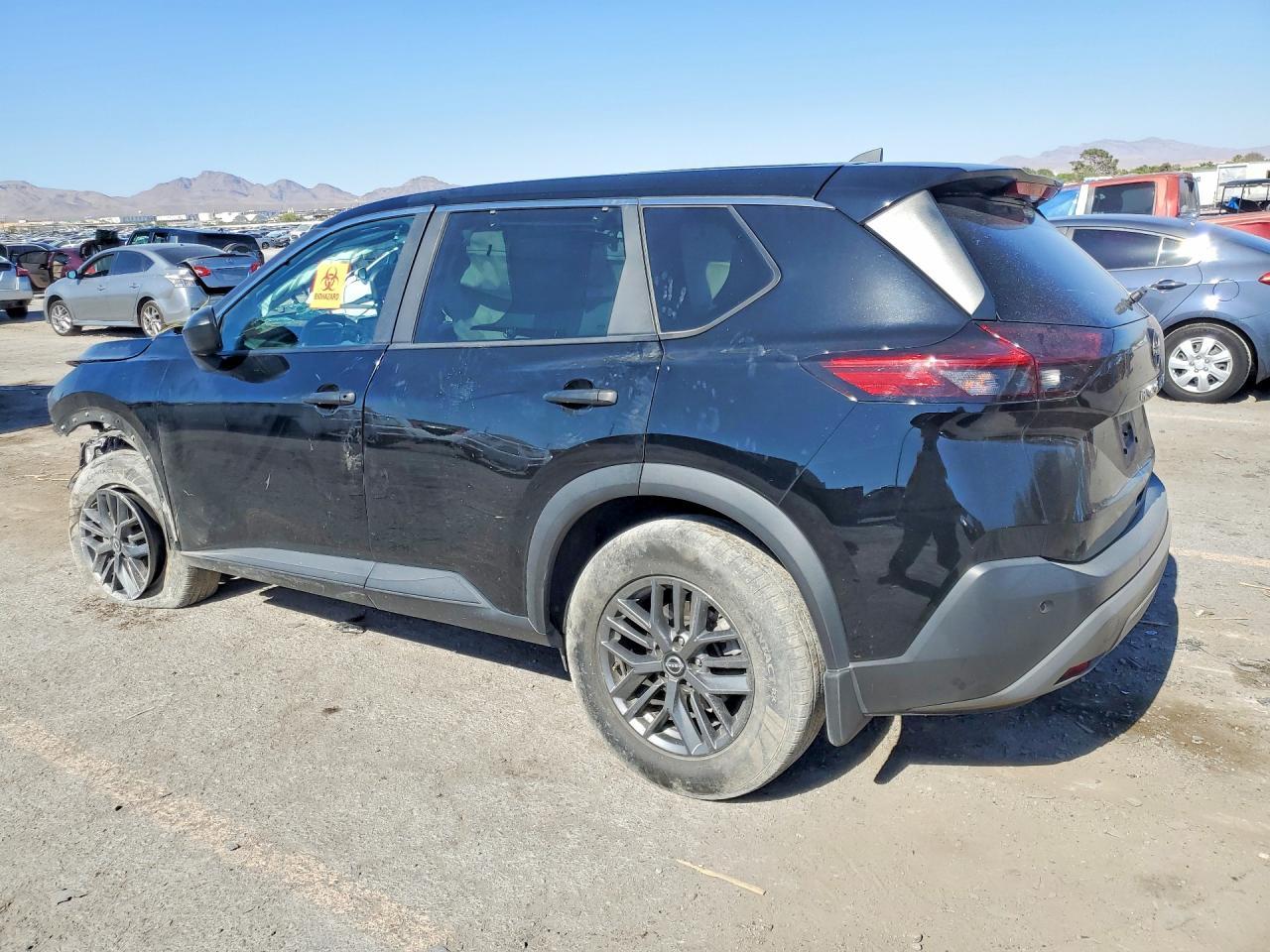 2023 Nissan Rogue S - Фото 2