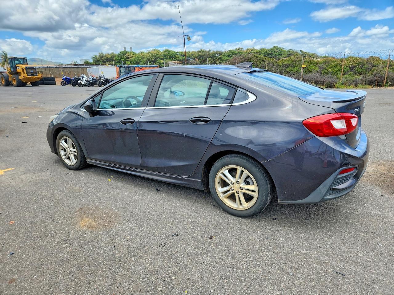 2016 Chevrolet Cruze Lt - Фото 2