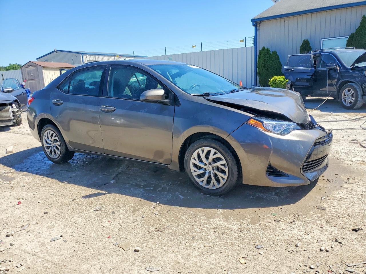 2018 Toyota Corolla L - Image 4