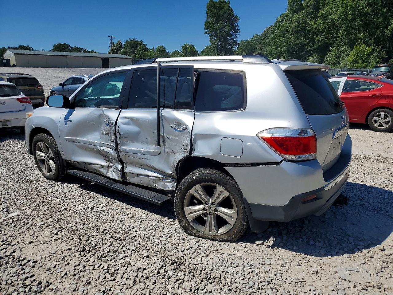 2011 Toyota Highlander Limited - Image 2