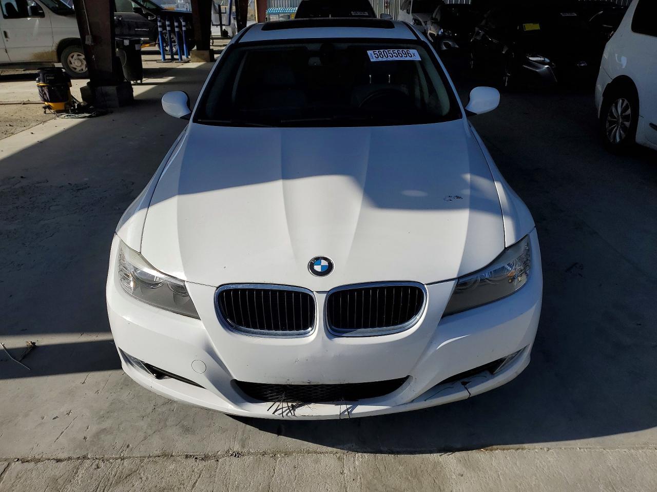 2011 BMW 328 I Sulev - Image 5