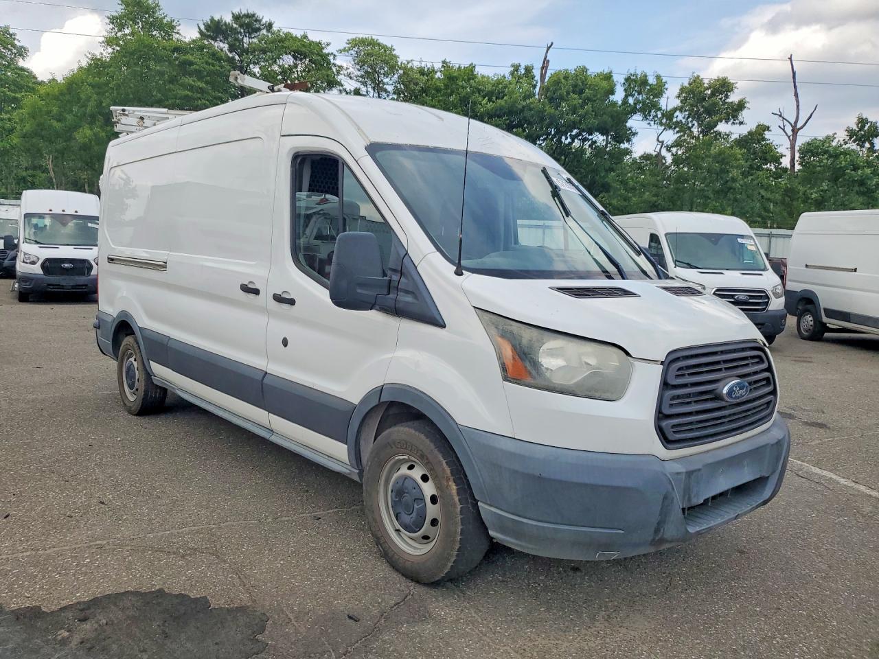 2015 Ford Transit T-150 - Фото 4