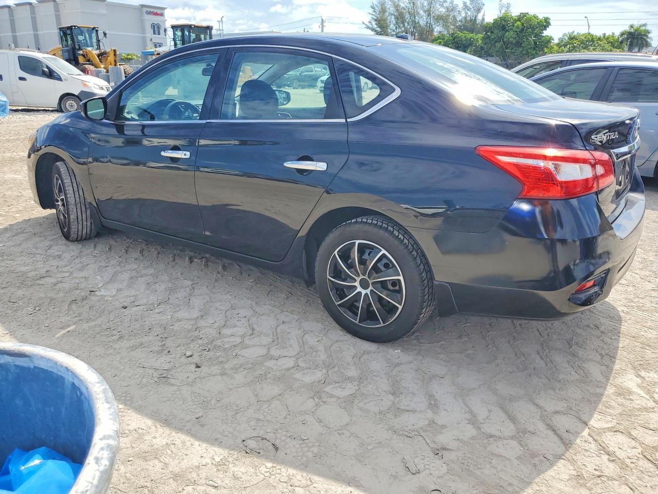 2017 Nissan Sentra Sv - Image 2