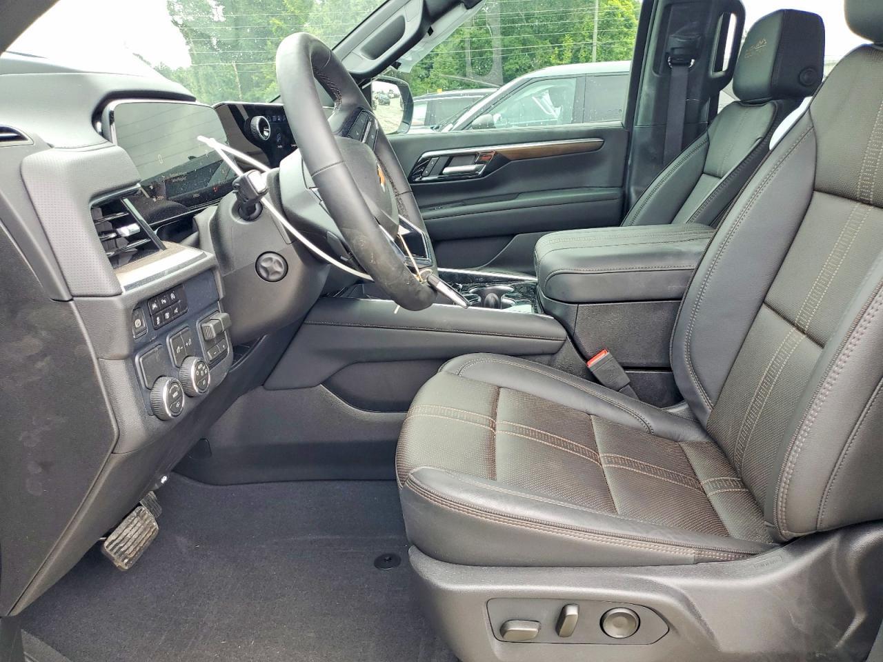 2026 Chevrolet Suburban C1500 High Country - Фото 7
