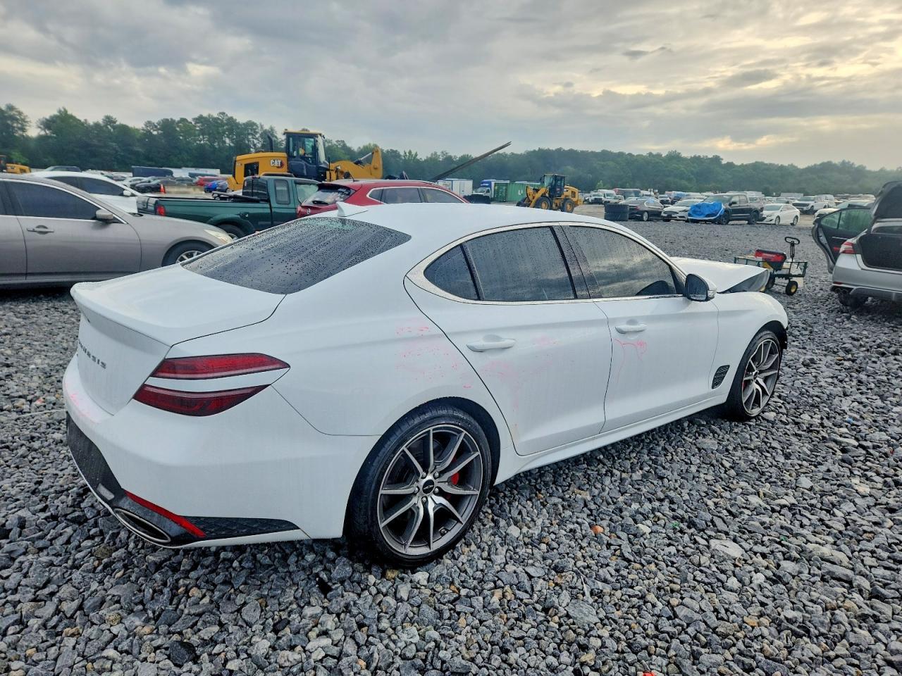 2025 Genesis G70 2.5T Standard - Image 4