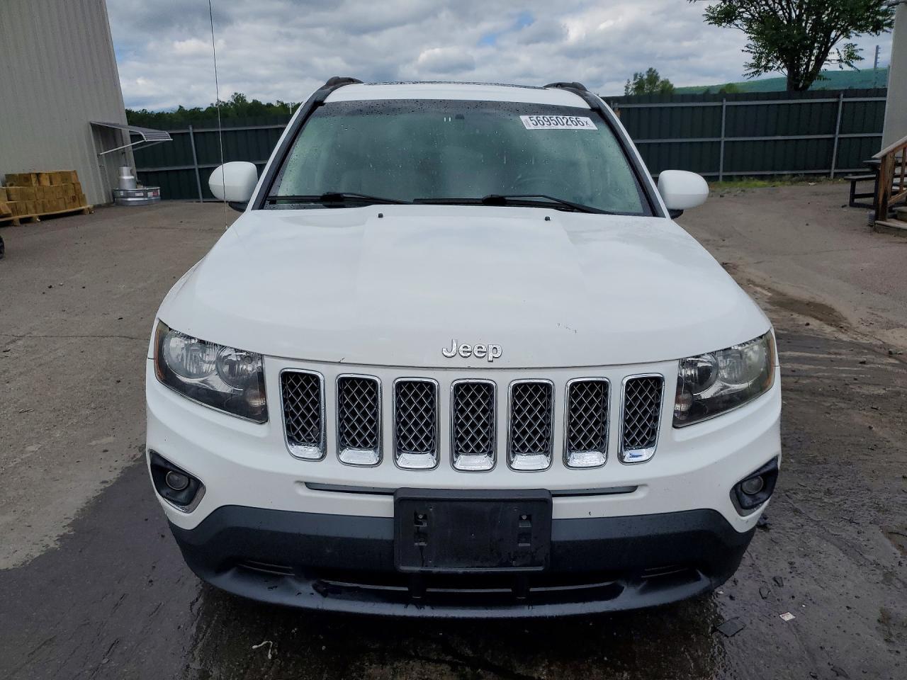 2016 Jeep Compass Latitude - Image 5