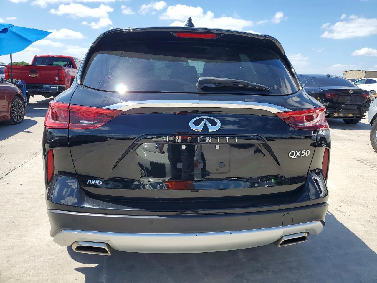 2021 Infiniti Qx50 Luxe - Image 6