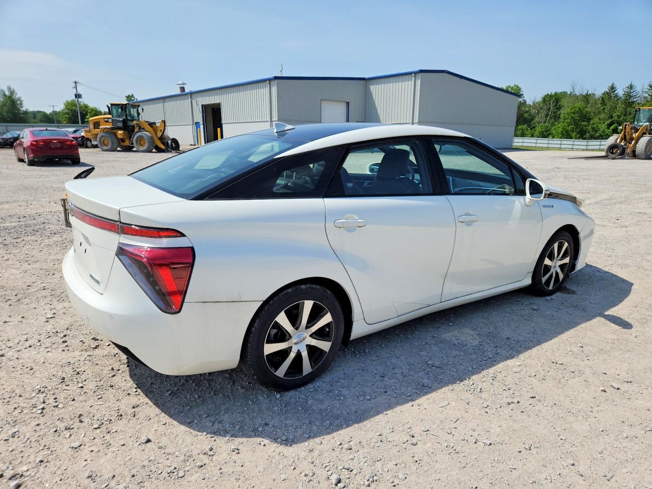 2016 Toyota Mirai Base - Image 3