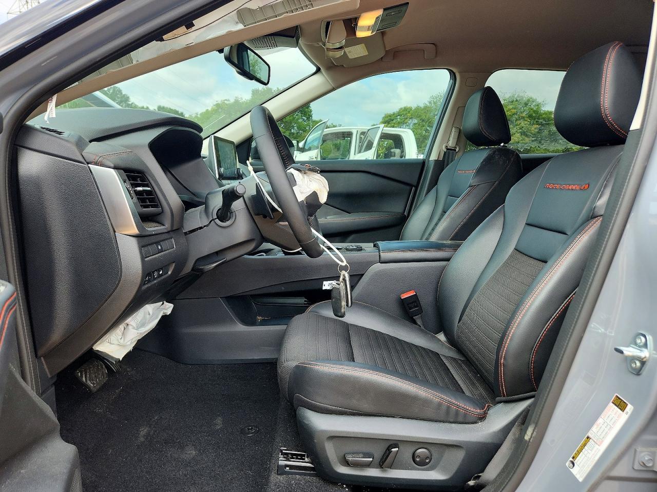 2025 Nissan Rogue Rock Creek - Фото 7