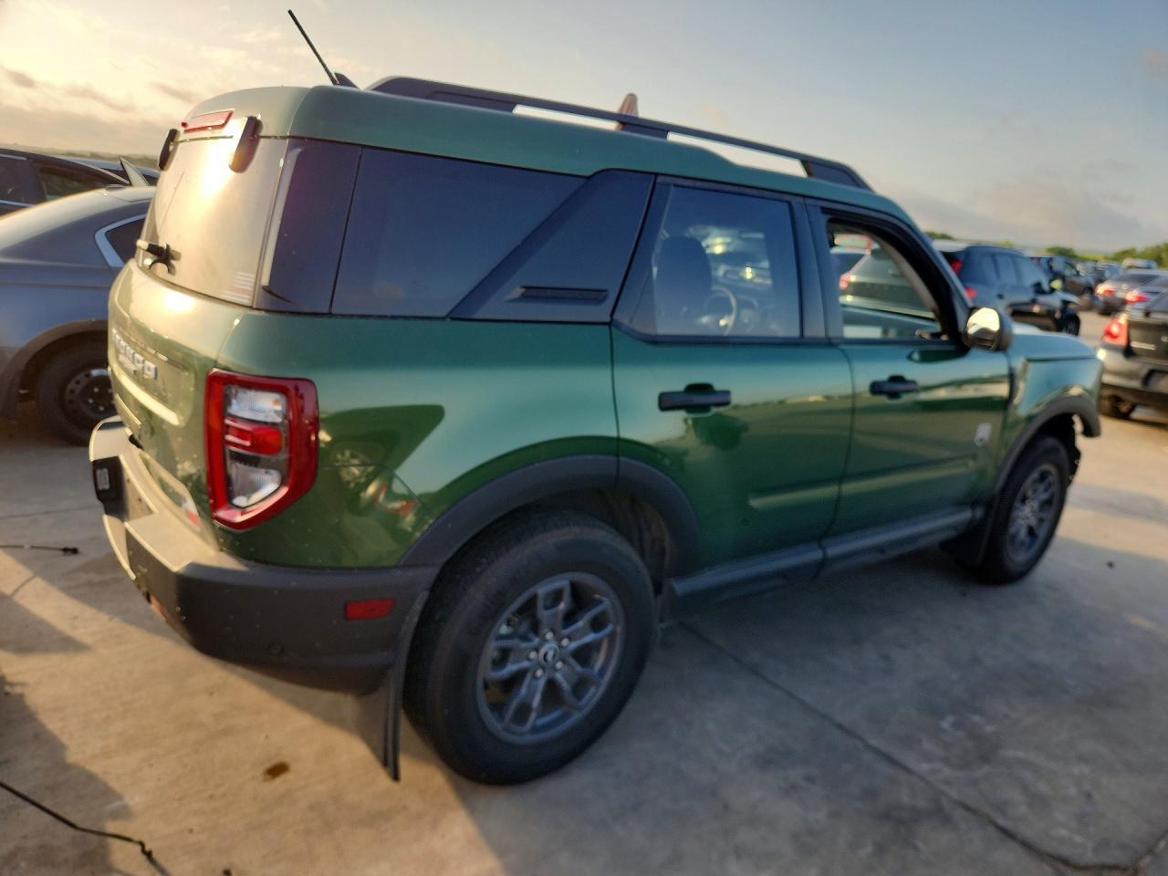 2024 Ford Bronco Sport Big Bend - Image 3
