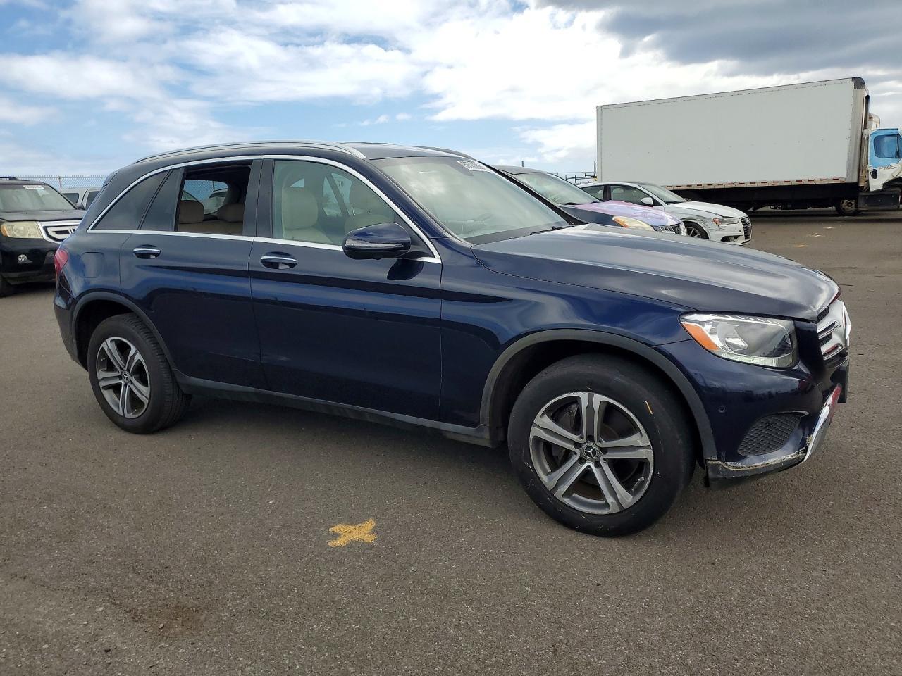 2019 Mercedes-Benz Glc 300 - Image 4