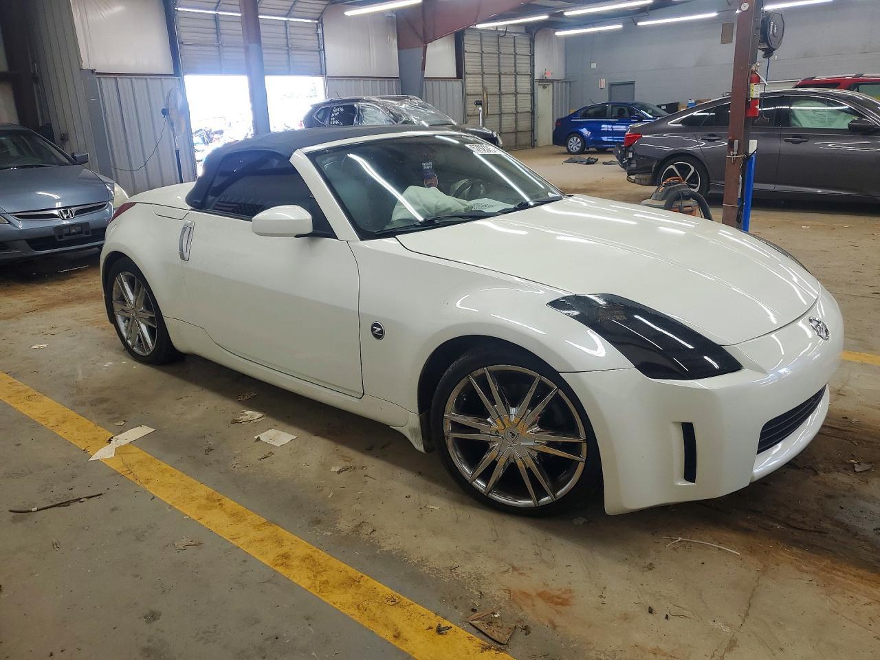 2004 Nissan 350Z - Фото 4