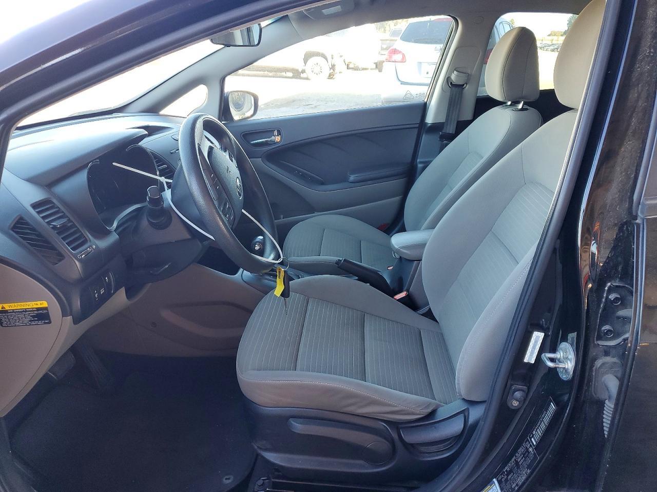 2015 Kia Forte - Фото 7