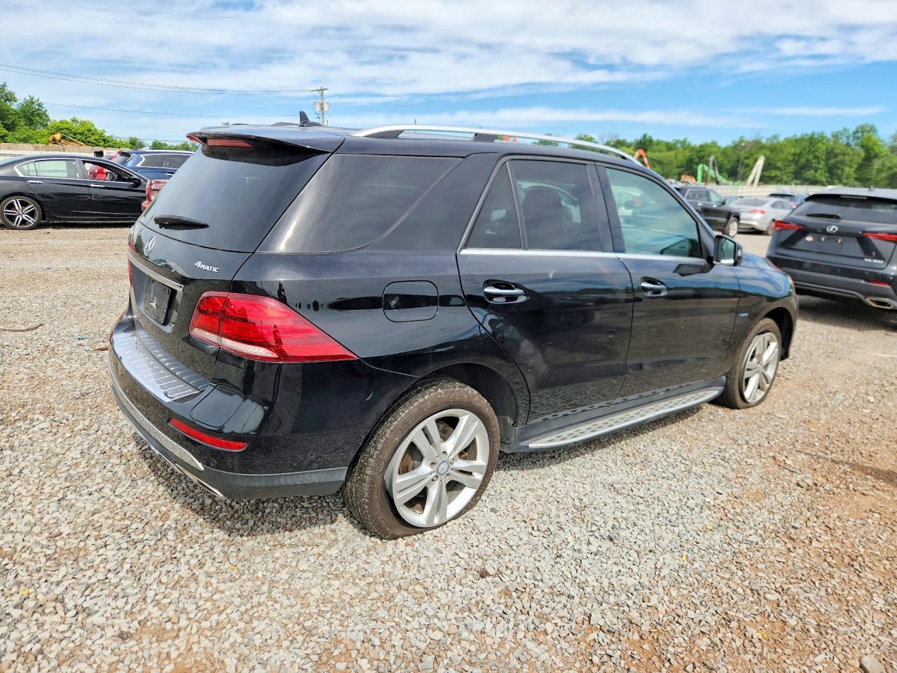 2017 Mercedes-Benz Gle 550E 4Matic - Фото 3