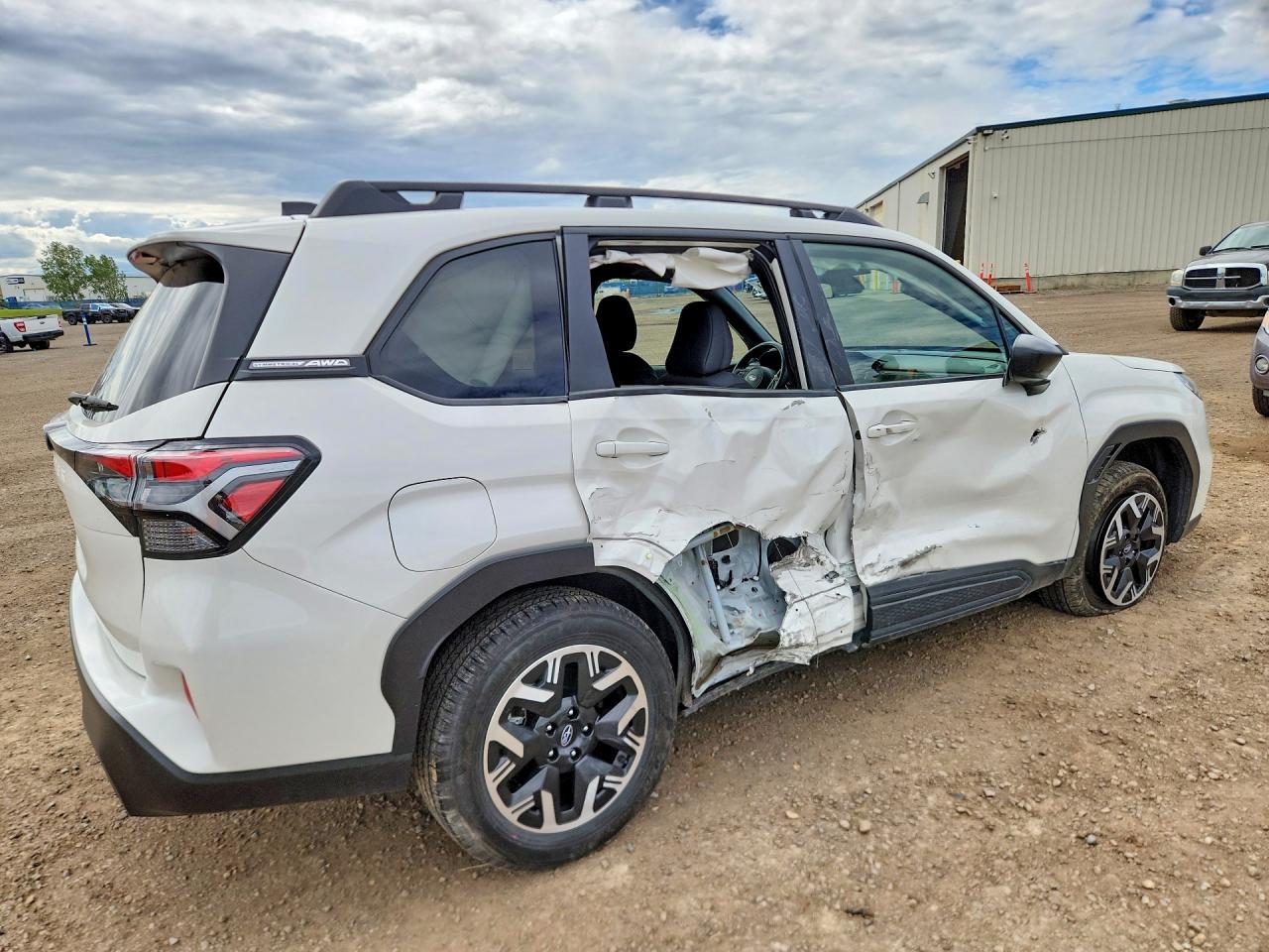 2025 Subaru Forester - Image 3