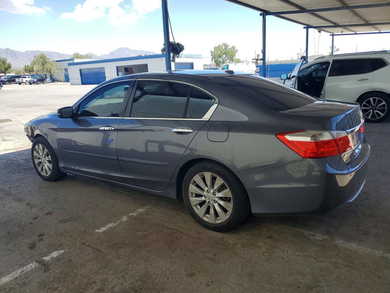 2013 Honda Accord Exl - Image 2