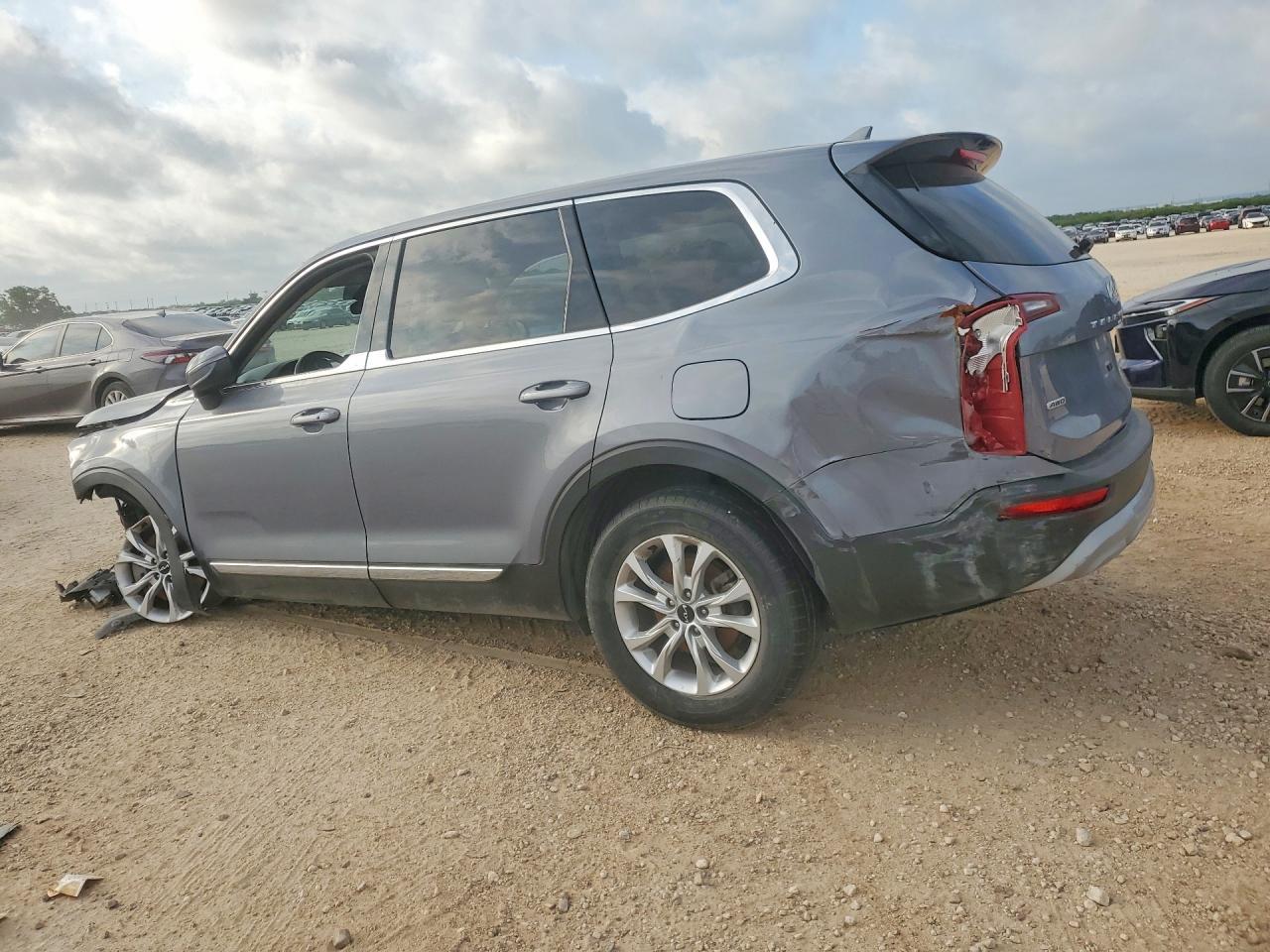 2022 Kia Telluride Lx - Фото 2