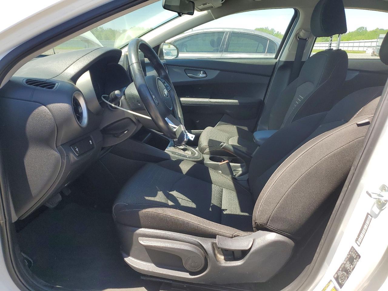 2021 Kia Forte Fe - Фото 7