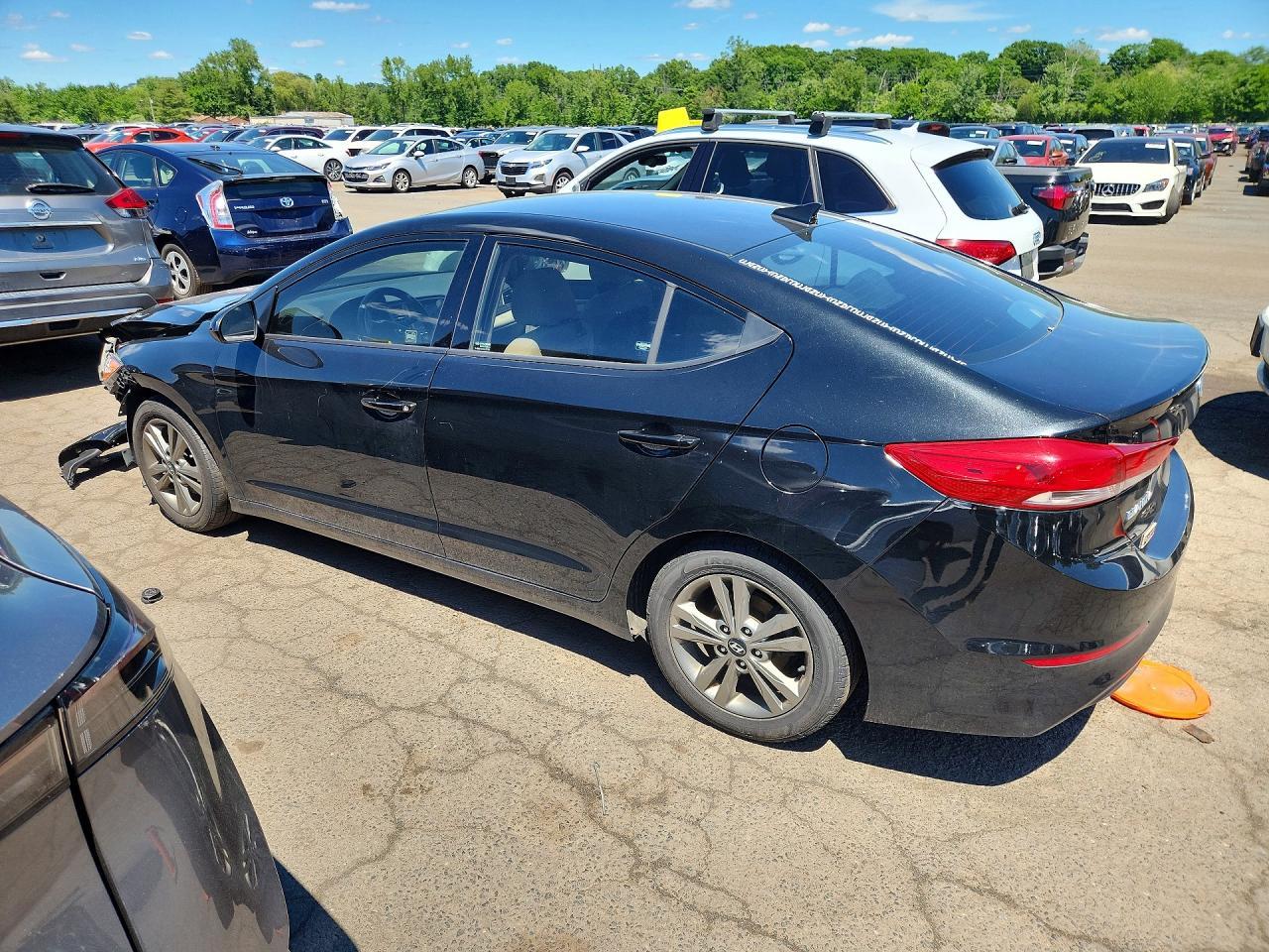 2018 Hyundai Elantra Sel - Image 3