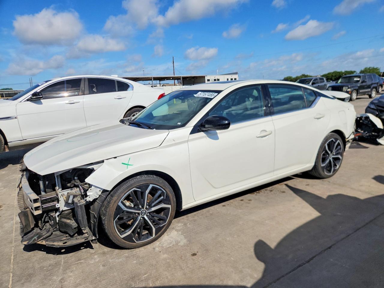 2024 Nissan Altima Sr